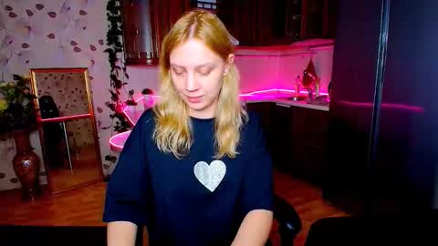 Snapshot of hope_happyyy chatting on 10-02-25, 08:10 hope happyyy online show from 10-02-25, 08:10