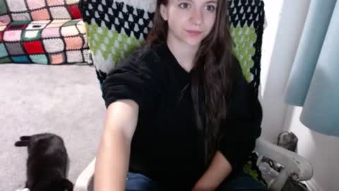 Snapshot of hope_xo chatting on 07-18-26, 10:24 Hope online show from 07-18-26, 10:24