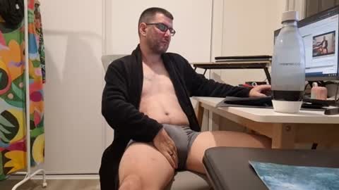 Snapshot of hopefulguy86 chatting on 07-09-26, 08:18 hopefulguy86 online show from 07-09-26, 08:18