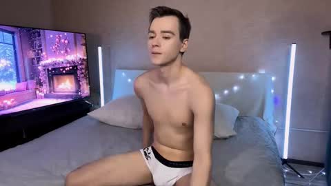 MarkAndSonya online show from 12-16-25, 08:19