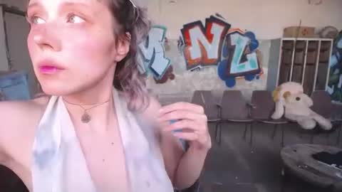 Roxy online show from 09-09-25, 02:38