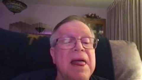 Snapshot of horndog69b chatting on 01-12-26, 08:08 horndog online show from 01-12-26, 08:08
