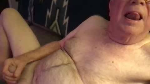 Snapshot of horndog69b chatting on 05-23-26, 07:24 horndog online show from 05-23-26, 07:24