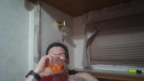 Snapshot of horneyjoe48 chatting on 05-02-26, 04:06 joey online show from 05-02-26, 04:06