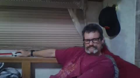 Snapshot of horneyjoe48 chatting on 05-05-26, 03:14 joey online show from 05-05-26, 03:14