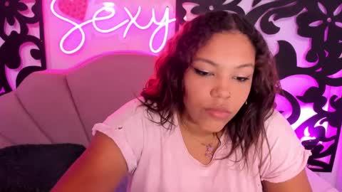 CATALINA Y LAURA  online show from 02-28-25, 01:05
