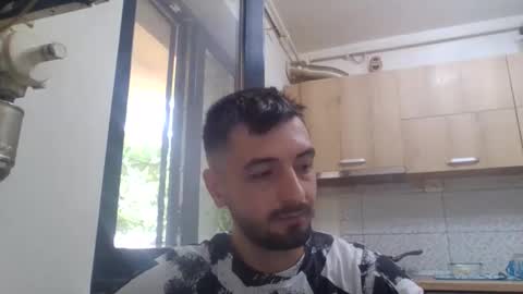 Snapshot of horny_couple9600 chatting on 09-13-25, 12:38 horny_couple9600 online show from 09-13-25, 12:38