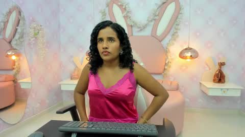 Horny Curls  online show from 05-17-26, 03:48