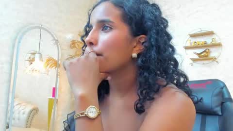 Snapshot of horny_curlss chatting on 06-25-26, 05:12 Horny Curls online show from 06-25-26, 05:12