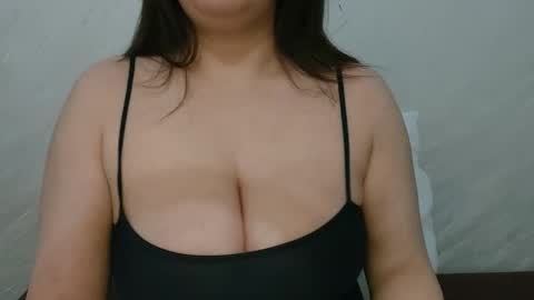 Snapshot of horny_emily1 chatting on 10-03-25, 07:33 call me emily online show from 10-03-25, 07:33