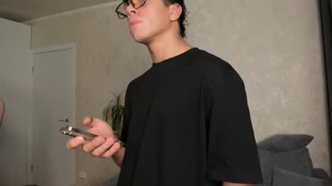 Extaz Athrey Howard online show from 03-04-26, 01:17