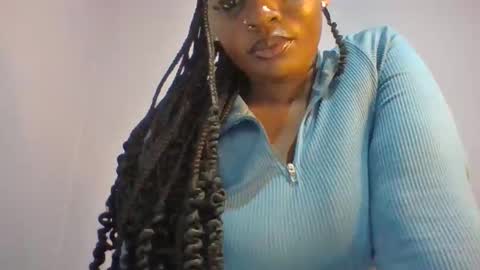 Snapshot of horny_hearts chatting on 05-30-26, 03:47 phanice online show from 05-30-26, 03:47