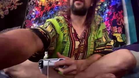 Snapshot of horny_hippie420 chatting on 12-10-24, 06:28 Horny Rockstar420 online show from 12-10-24, 06:28