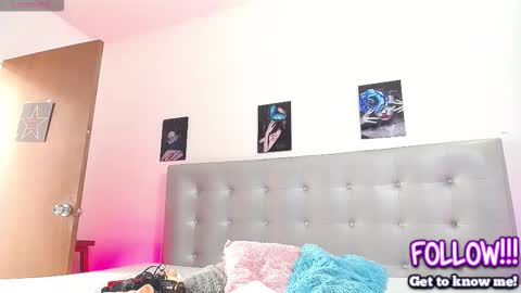 Juliette Roberts online show from 03-19-26, 02:54