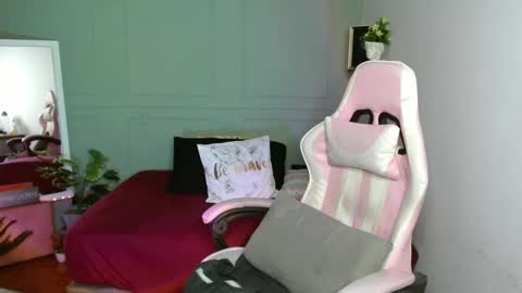 onlyTiffany I broke up with  frank 10 days ago online show from 01-10-25, 05:15