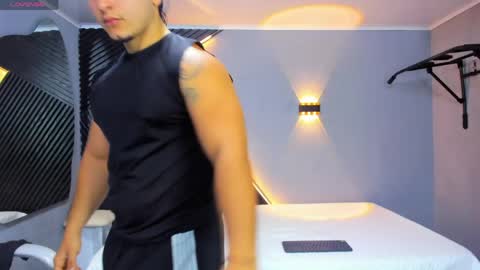 Snapshot of horny_nick18 chatting on 04-22-26, 11:45 horny_nick18 online show from 04-22-26, 11:45