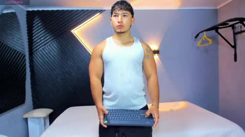 Snapshot of horny_nick18 chatting on 04-23-26, 11:20 horny_nick18 online show from 04-23-26, 11:20