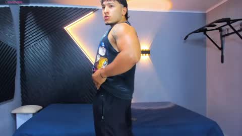 Snapshot of horny_nick18 chatting on 04-24-26, 11:45 horny_nick18 online show from 04-24-26, 11:45