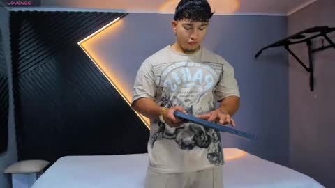 Snapshot of horny_nick18 chatting on 05-02-26, 11:37 horny_nick18 online show from 05-02-26, 11:37