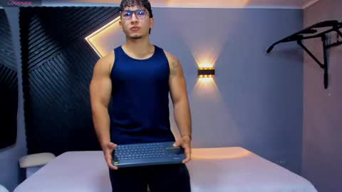 Snapshot of horny_nick18 chatting on 05-04-26, 02:02 horny_nick18 online show from 05-04-26, 02:02