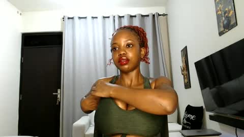 Snapshot of horny_princcess chatting on 06-20-26, 05:10 horny_princcess online show from 06-20-26, 05:10