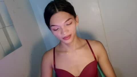 Snapshot of horny_rhiana chatting on 07-16-26, 03:23 Rhiana online show from 07-16-26, 03:23