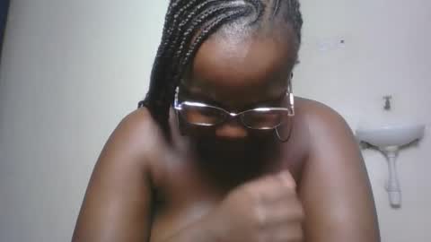 Lucy online show from 03-23-26, 10:36