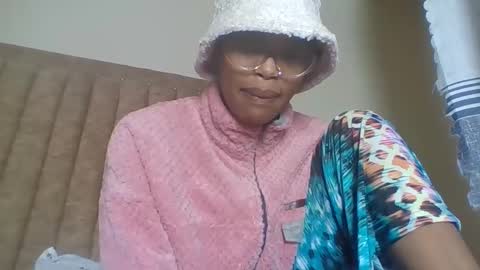 horny_sexy_baby online show from 12-22-25, 06:21