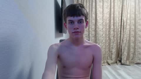 Snapshot of hornybadbunny chatting on 02-09-25, 12:06 Tony online show from 02-09-25, 12:06