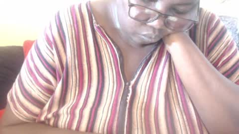 Snapshot of hornybigtitts chatting on 01-31-25, 12:18 monica zain online show from 01-31-25, 12:18