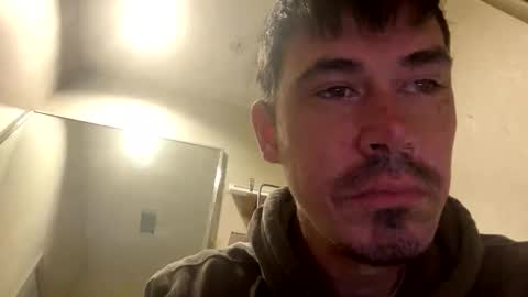 Snapshot of hornyboi2710 chatting on 05-25-26, 04:02 Justin 7 inches online show from 05-25-26, 04:02
