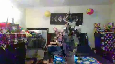 Emma online show from 04-26-26, 01:42