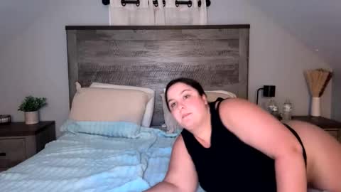 BellaBrianx online show from 10-18-25, 02:36