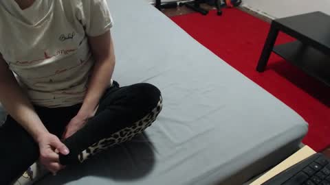 HornyCouple89 online show from 12-17-24, 09:49