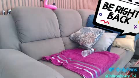 Snapshot of hornyhairy_bi chatting on 07-28-26, 07:39 Harry online show from 07-28-26, 07:39
