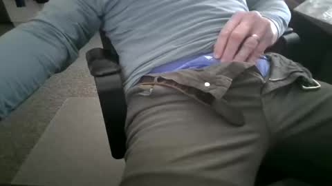 Snapshot of hornyhubby1001 chatting on 05-11-26, 02:45 hornyhubby1001 online show from 05-11-26, 02:45