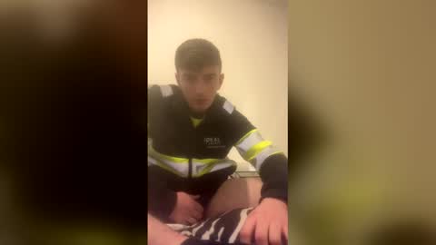 hornyjohnxc online show from 04-23-26, 03:58