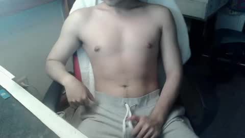 Flea online show from 04-21-26, 09:04