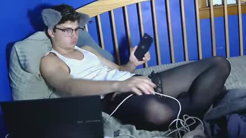 Snapshot of hornymanwhore2 chatting on 09-15-25, 11:16 hornymanwhore2 online show from 09-15-25, 11:16