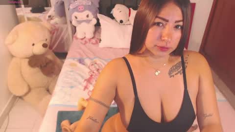  C I A R A  online show from 05-20-26, 01:17
