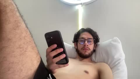 Snapshot of hornypizzaboyx chatting on 03-04-26, 02:01 Joe online show from 03-04-26, 02:01