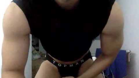 hornyspaniard93 online show from 03-08-26, 12:08