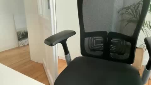 Steve online show from 01-08-26, 10:06