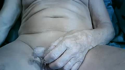 Snapshot of hornytomuk1 chatting on 06-18-26, 08:14 hornytomuk1 online show from 06-18-26, 08:14