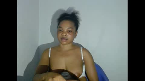 Snapshot of hornyxbum chatting on 03-10-25, 11:06 hornyxbum online show from 03-10-25, 11:06