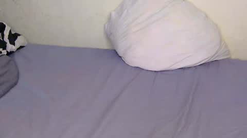 Its Cora online show from 05-15-26, 11:23