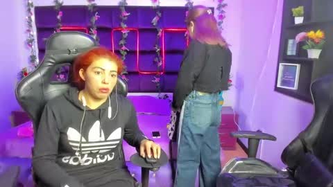 hornyy mom online show from 01-28-25, 12:00