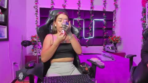 hornyy mom online show from 09-13-25, 01:55