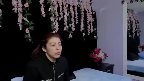 hornyy mom online show from 09-29-25, 12:54