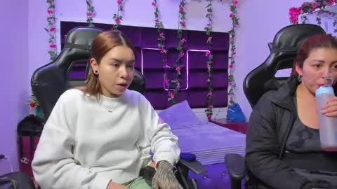 hornyy mom online show from 10-29-25, 01:24